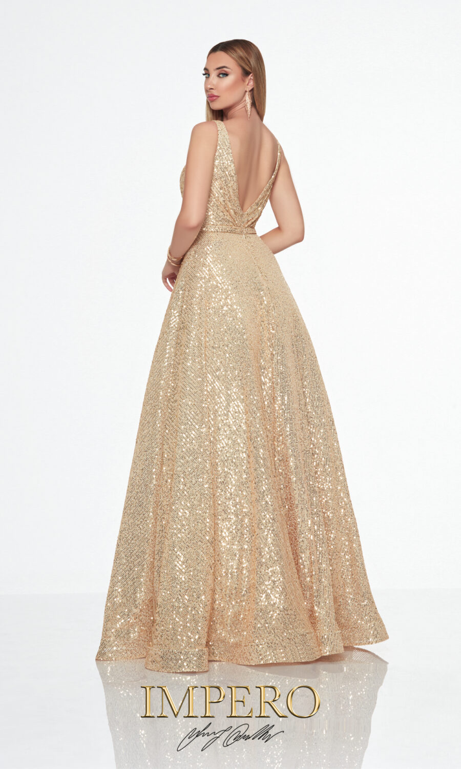 Alternative view of Impero Couture 1422